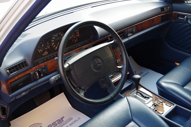 ベンツ-107-560SL-純正ステアリングホイル及び純正メーターセツト